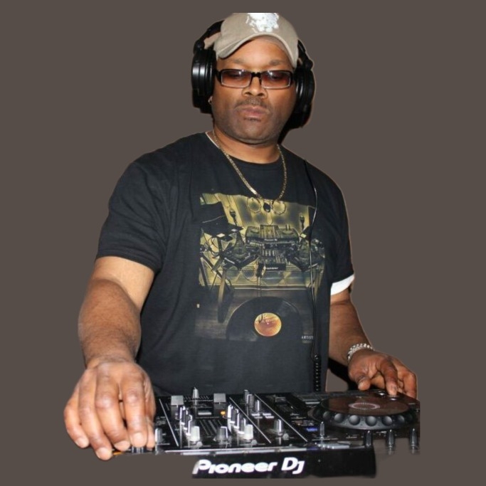 DJ Gilla